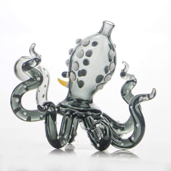 Premium borosilicate octopus bong close up
