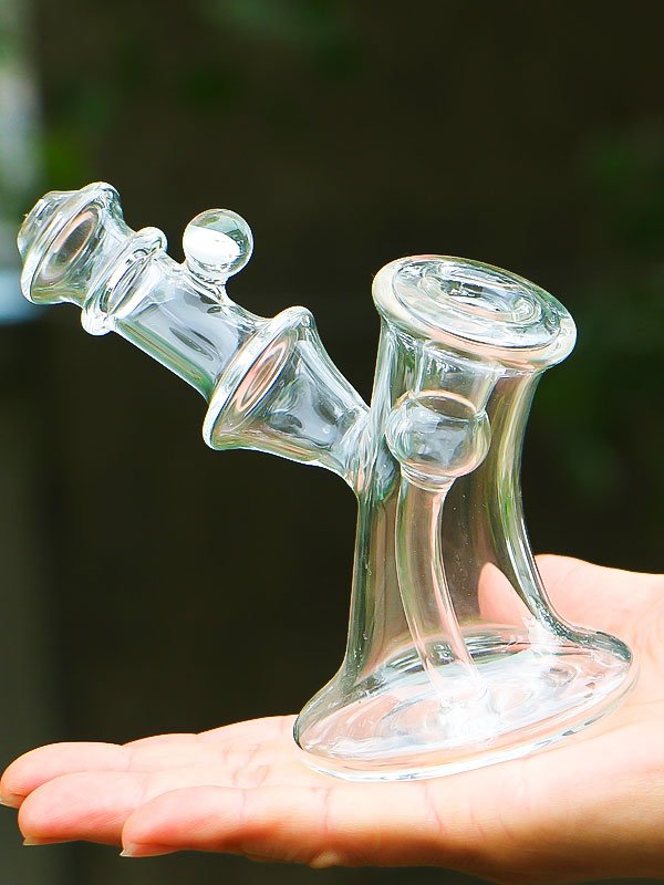 600x800-2 Unique Angle Glass Bong – Compact Borosilicate Water Bong for Beginners
