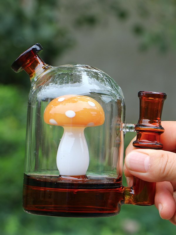 Amber Mushroom Glass Bong – Handcrafted Scenic Borosilicate Water Bong