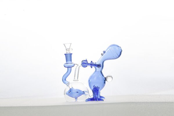 IMG_0577 Handcrafted Aquarium Glass Bong with Fish Design and Blue Borosilicate Glass
